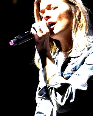 LeAnn Rimes Torrington